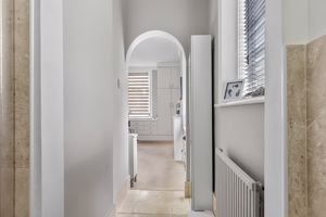 Photo 16- click for photo gallery